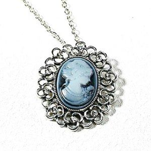 Cameo with Ornate Oval Border Necklace/Pin
